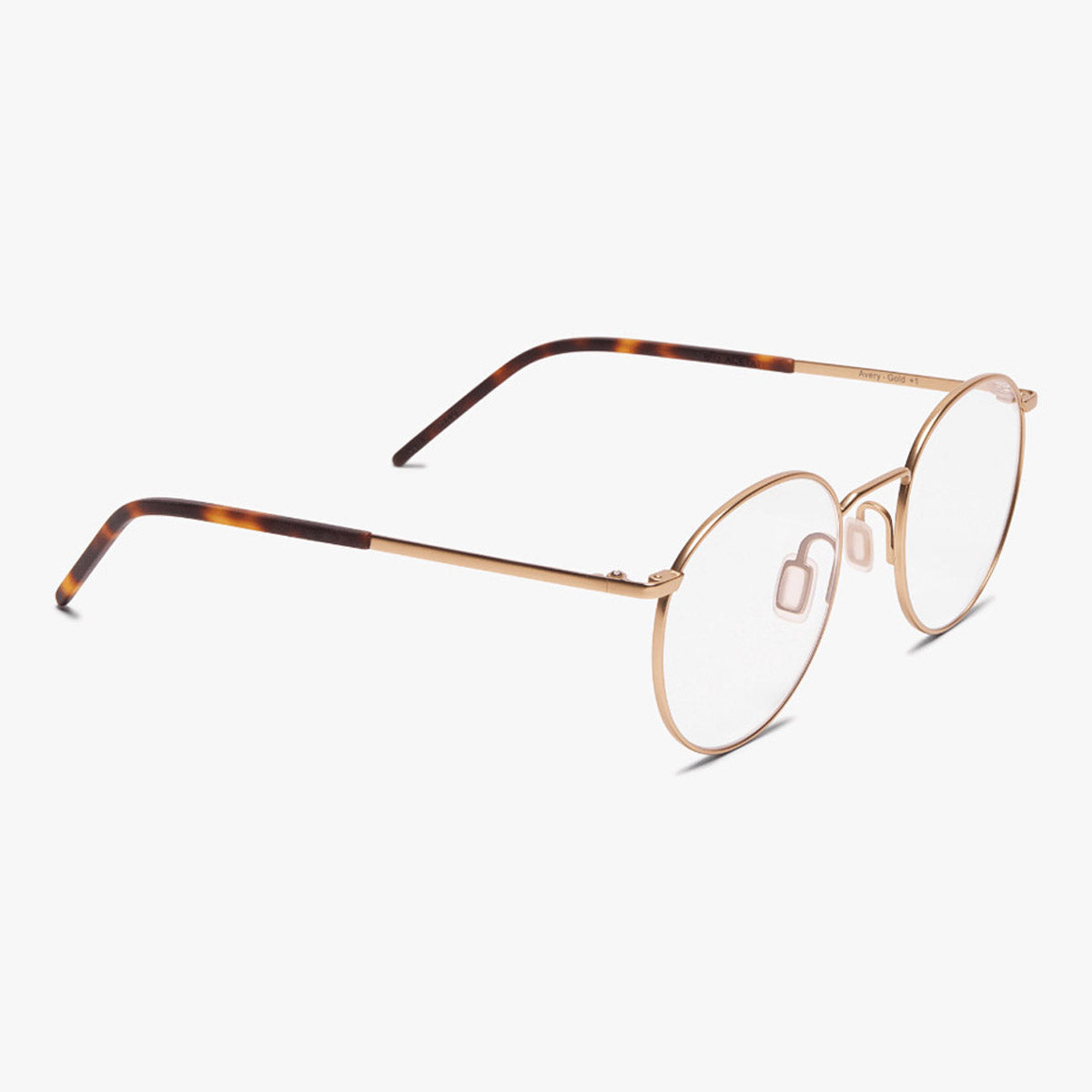 Luxreaders stylish Silkeborg Gold Reading glasses. Made from Titanium in a Square shape.