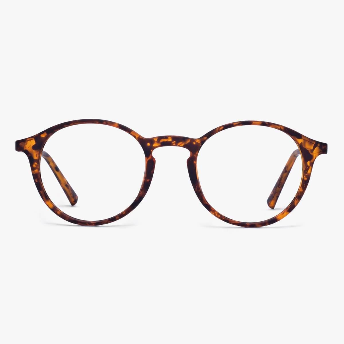Luxreaders stylish Men's Læsø Turtle Reading glasses. Made from Rubber in a Round shape.