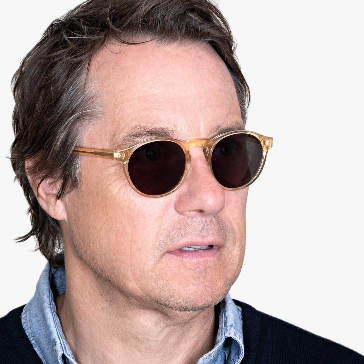 Luxreaders stylish Men's Trondheim Crystal Lemon Sunglasses. Made from Acetate in a Round shape.