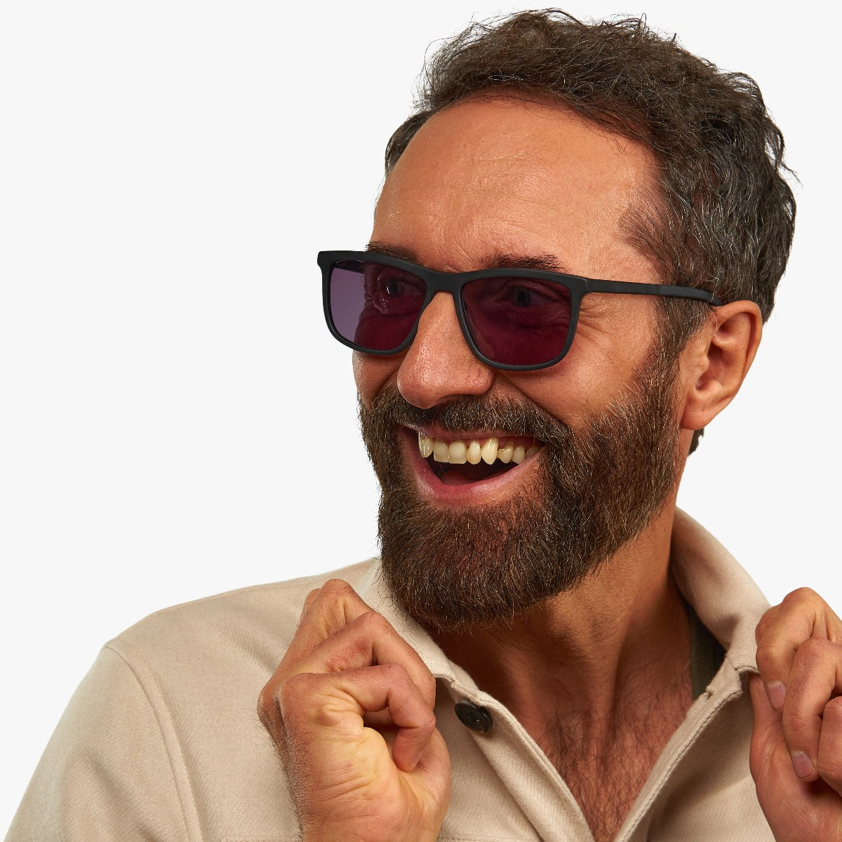 Person wearing Men's Oslo Black sunglasses