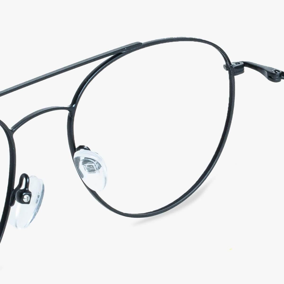 Luxreaders stylish Women's Göteborg Black Reading glasses. Made from Stainless steel in a Round shape.